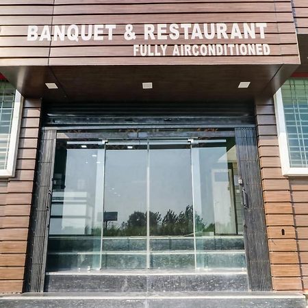 Oyo Flagship 83121 Hotel Rose Vip Sahāranpur Exterior foto