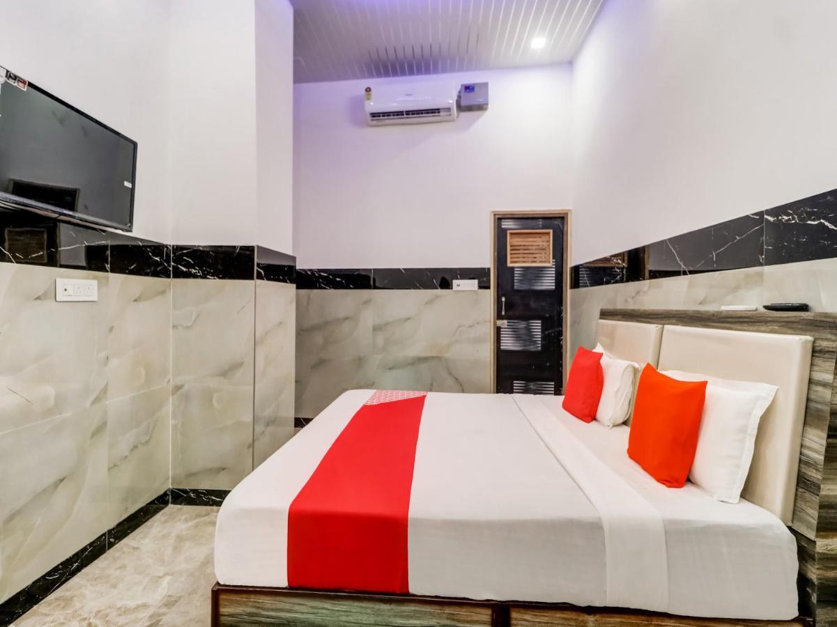 Oyo Flagship 83121 Hotel Rose Vip Sahāranpur Exterior foto