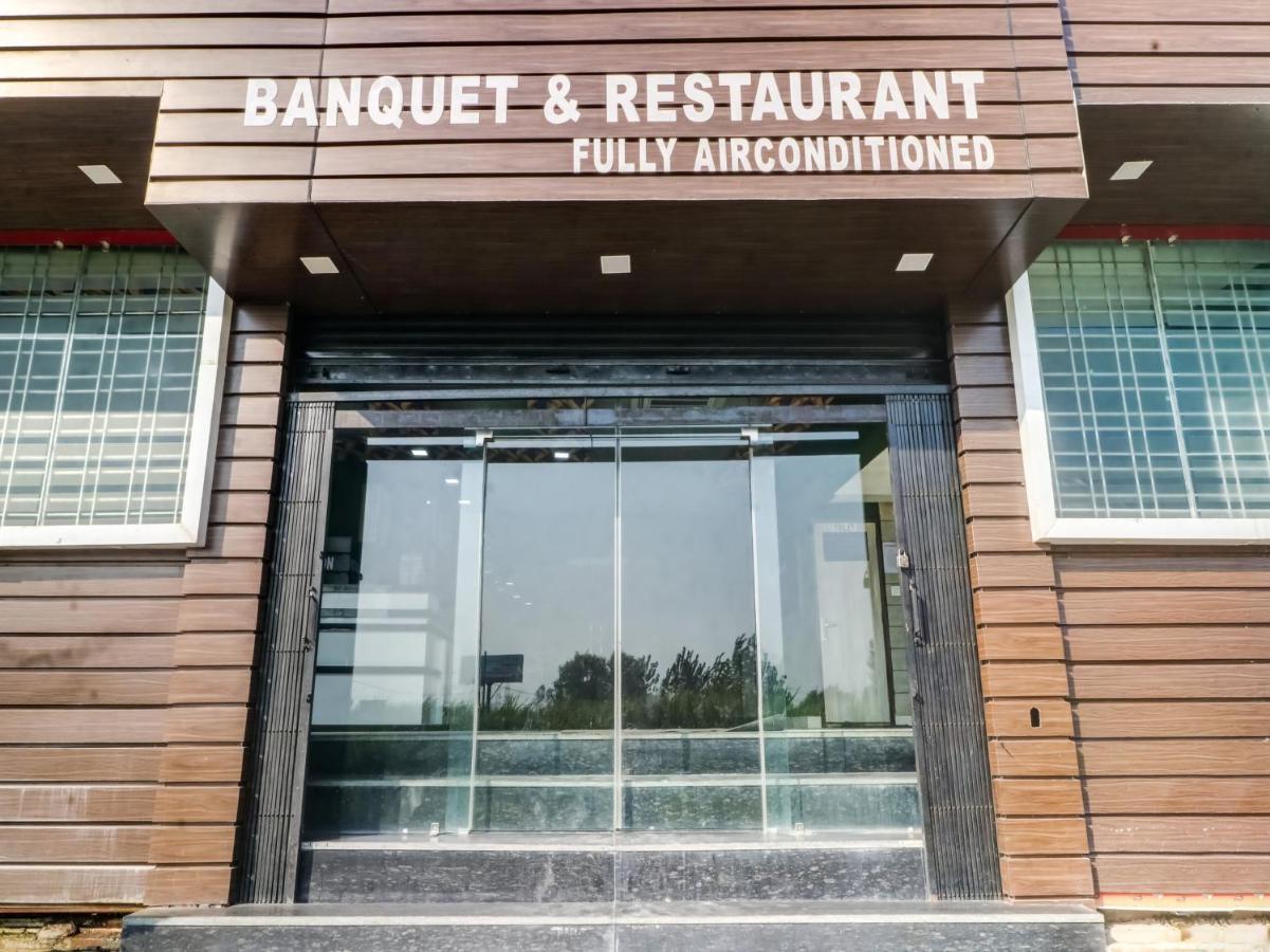 Oyo Flagship 83121 Hotel Rose Vip Sahāranpur Exterior foto