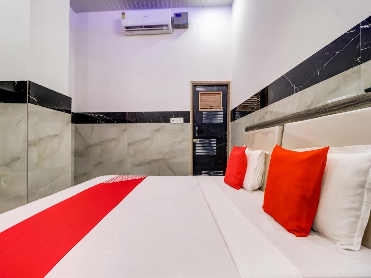 Oyo Flagship 83121 Hotel Rose Vip Sahāranpur Exterior foto